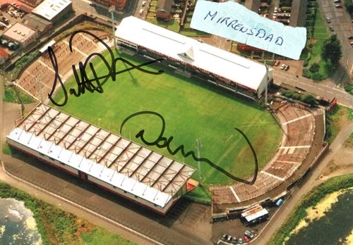 Partick thistle firhill hand - firhill,