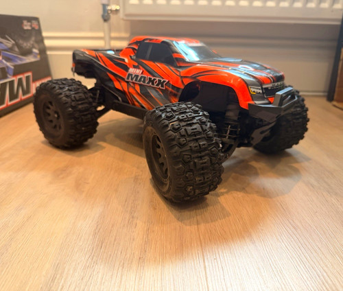 Traxxas mini maxx 4wd - mini,