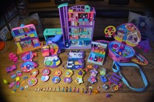 Mega huge Polly Pocket bundle