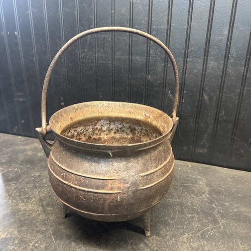 Primitive antique cast iron - primitive,