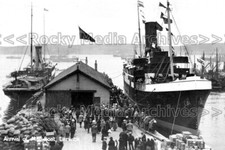 Guu-24 Arrival Of Mail Boat