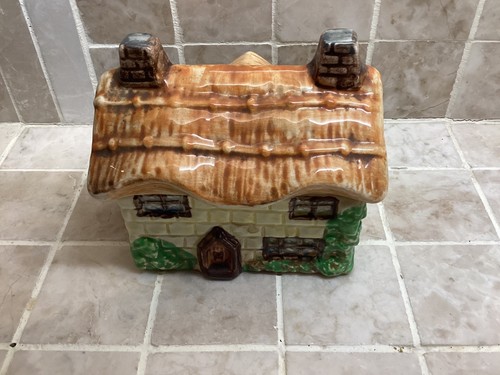 Vintage beswick ware cottage - vintage,