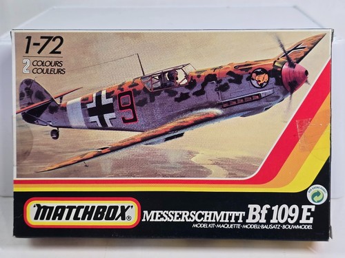 Vintage matchbox 17 - matchbox, pk-17