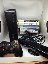 Xbox 360 S (Slim) kinect bundle - 2 x controllers & games - Tested & working