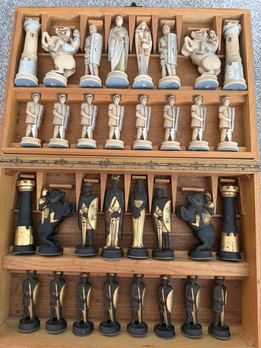 Canri themed chess set - canri,