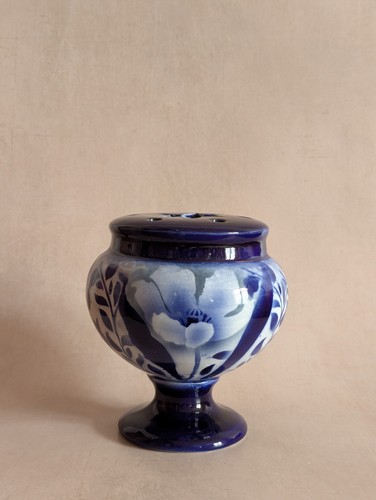 Antique vintage blue white - &,