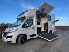 Peugeot Boxer 3.5ton Horsebox