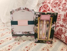 NEW LAURA ASHLEY SHABBY CHIC