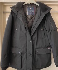 Lovely Women's Coat from Harvey and Jones. Size XL