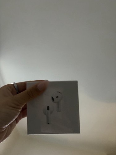 Airpods 4th generation - generation, active