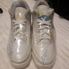 Jordan 3 J Balvin Medellin