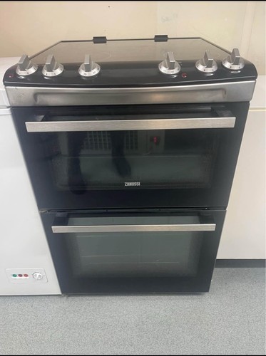 Electric oven hob - oven, cooktop