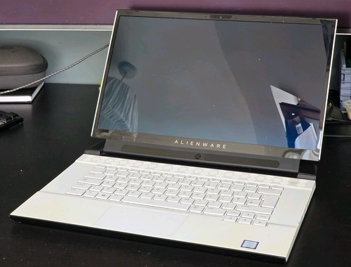 Alienware m15 gaming - 15.6",