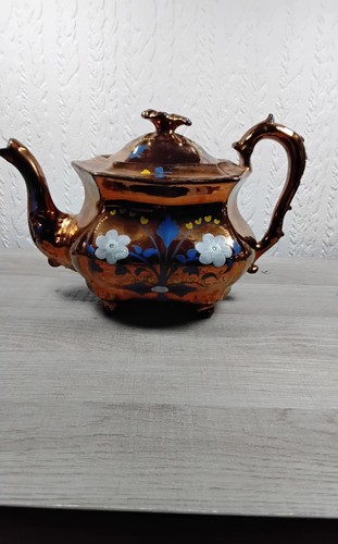 Antique copper lustre ware - copper,