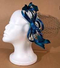 Women Feather Fascinators