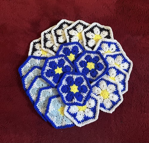 Hexagon african flower granny - african,