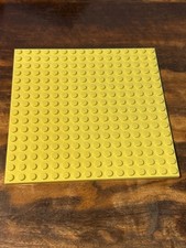 Lego 16 x 16 Studs Base Plate Baseplate Yellow