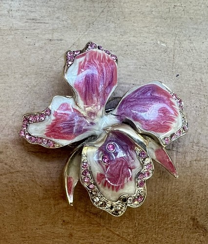 Vintage pink enamel flower - vintage,
