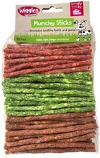 4 PACK'S OF 100 WIGGLES MUNCHY  STICKS PROMOTES HEALTHY TEETH AND GUMS FOR DOGS