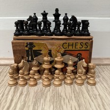 Vintage K&C Staunton Chess Set