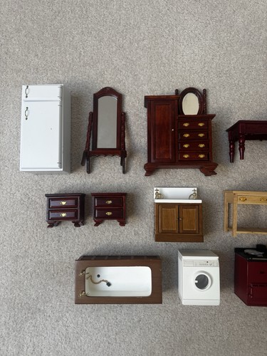 Dolls house unbranded - dolls,