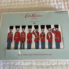 2 Cath Kidston London Guards