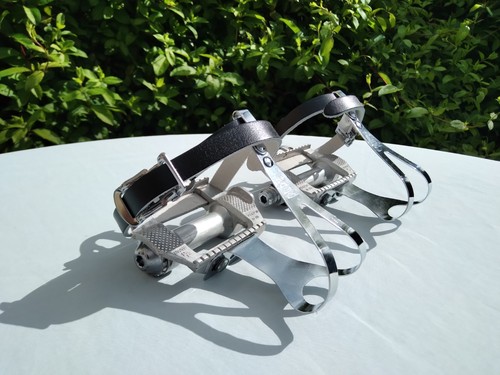 Vintage bike pedals - vintage, sakae