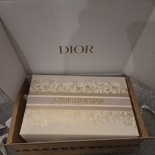 CHRISTIAN DIOR  Couture Gift