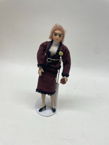 12th scale dolls - 1:12th, house