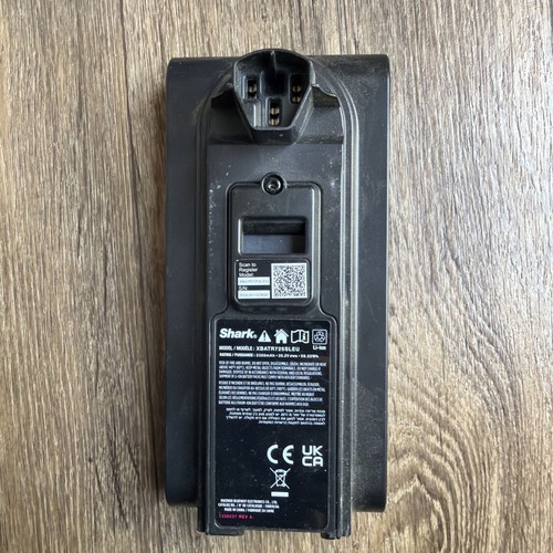 Genuine shark stratos - shark, battery