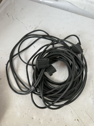 Bose av3 media center - bose,