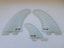 MR TWIN FIN + trailer FIBREGLASS surfboard compatible with FCS II style boxes