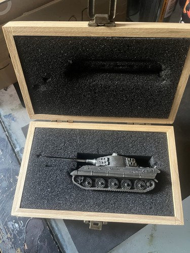 King tiger tank metal - 1/72,
