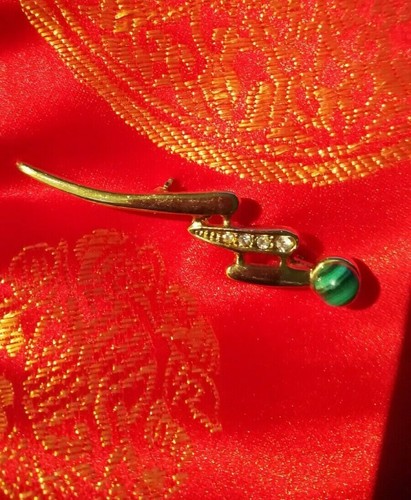 Gold tone malachite and