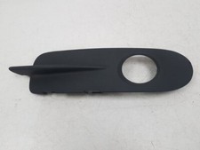 VOLVO C70 2006-2009 RH UK O/S/F FOG LIGHT BEZEL (FRONT DRIVER SIDE) 09466546