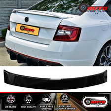 Skoda Octavia Gloss Black Rear