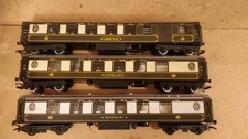 3 Hornby Pullman Coaches - 00