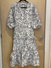 Zara Black White Floral Midi