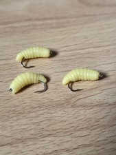 3 x Maggot Fly Fishing Wet