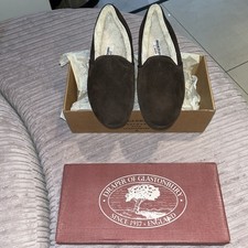RUSSELL & BROMLEY BY DRAPERS