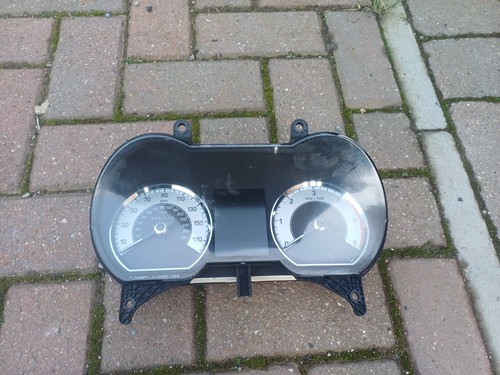 Jaguar x250 speedometer - jaguar,