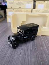 Lledo Models Of Days Gone 1983 Vintage Diecast Taxi Car boxed