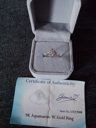 9ct hallmarked white gold ring - hallmarked,