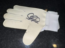 Signed Craig Gordon Autograph Goalkeeper Glove Hearts Celtic Sunderland Scotland
