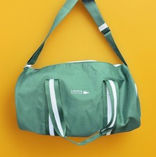 LACOSTE parfum carry holiday