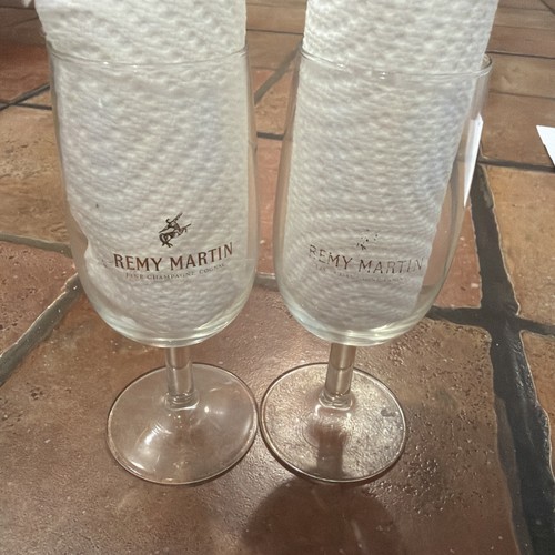 Pair vintage remy - of,