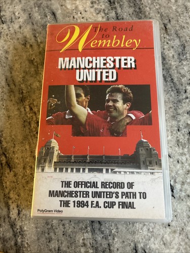 Manchester united the road - manchester,