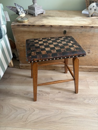 Tall leather checked board
