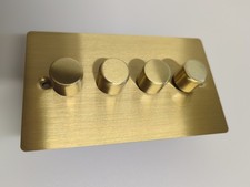 Volex Crabtree 250 Watt 4 Gang