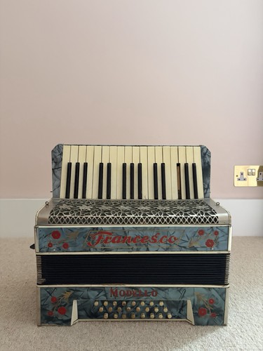 Francesco modello accordian - francesco,